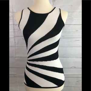 Cache Gorgeous black and white top